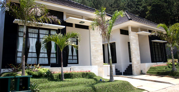 Villa Bunga Bidadari Batu