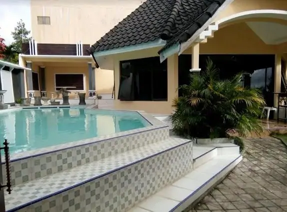 Villa Rose Kusuma Agro Private Pool