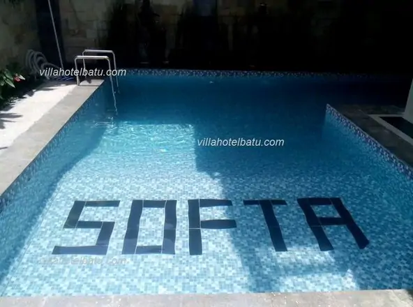 Villa Softa Batu dengan fasilitas kolam renang pribadi