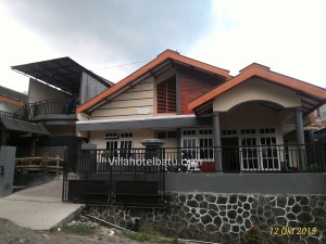 Villa Phiola Rara Songgoriti Batu