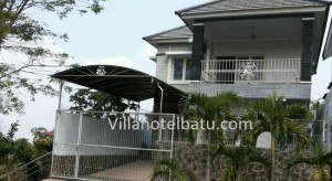 Villa Apel Panderman Hill Batu (12)