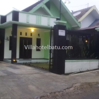 Villa Hijau Daun Batu