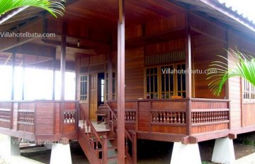 Villa Pohon Kayu Batu