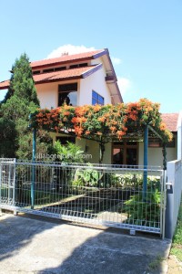 Villa Cemara 95 Batu