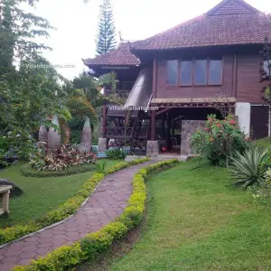 Villa Batu Kayu Sidomulyo (3)