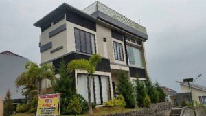 Sewa Villa Kusuma Agro Batu