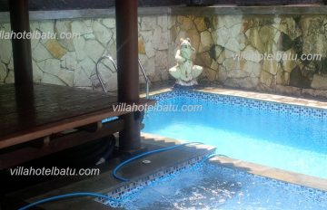 Villa Di Batu Malang Fasilitas Kolam Renang Pribadi