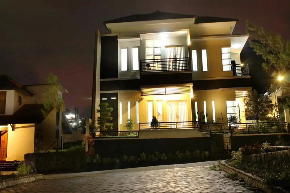 Villa Di Batu Malang Kolam Renang