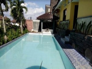 Memilih Villa Kolam Renang Pribadi di Batu Malang