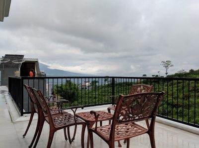 Villa Pinus View Batu