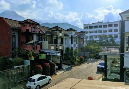 Liburan Sewa Villa Di Batu