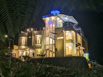 Villa Golden Pinus Batu