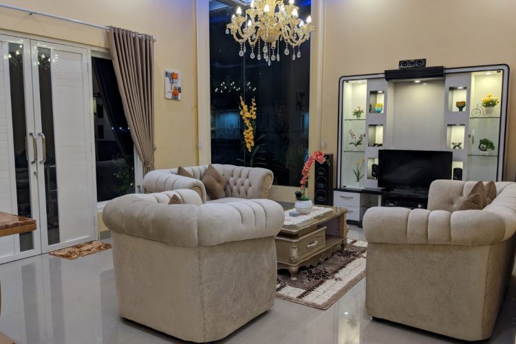 Villa Golden Pinus Batu