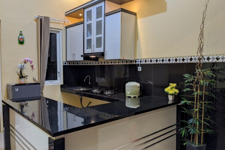 Villa Golden Pinus Batu