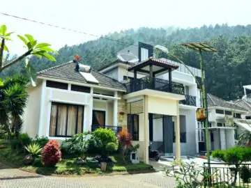 Villa Puri Sekar Asri