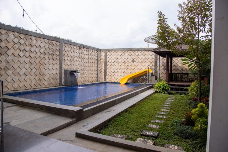 Villa De Montana