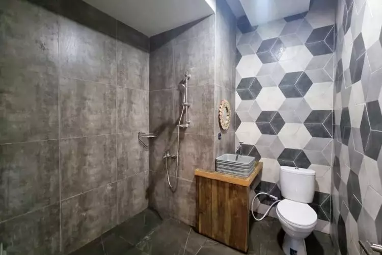 Industrial Villa Dedayu