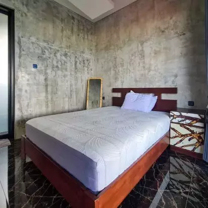 Industrial Villa Dedayu
