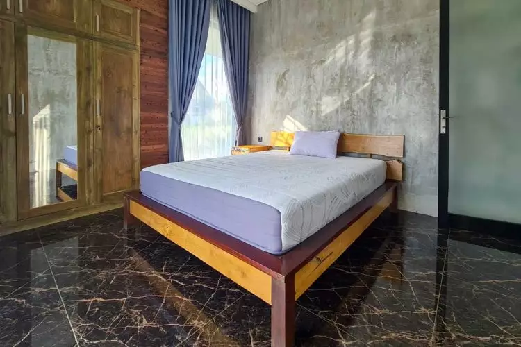 Industrial Villa Dedayu