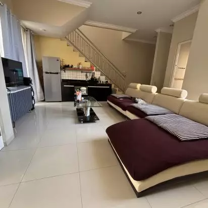 Villa Romansa R1 Batu